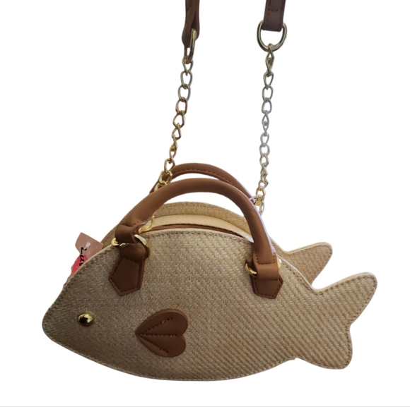 Betsey Johnson Fish-Shaped Straw Crossbody Bag in Natural Brown NWT - Picture 6 of 7